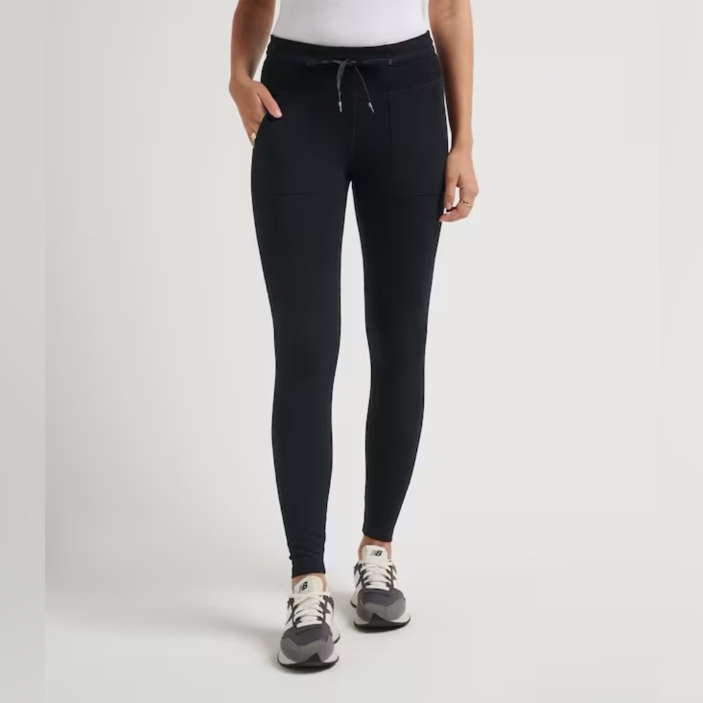 Travis Matthew leggings